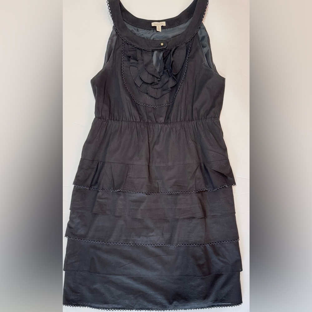 Madison Black Ruffle Bib Tiered Dress Keyhole Sleeveless Size 10 - Picture 6 of 8